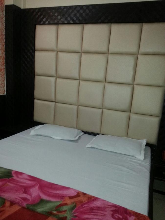 ניו דלהי Silver Palace Hotel מראה חיצוני תמונה