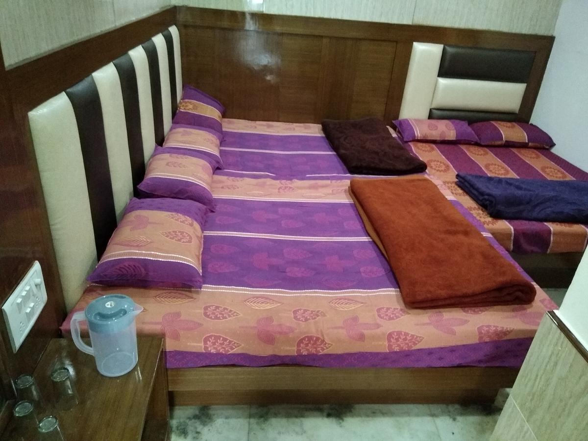 ניו דלהי Silver Palace Hotel מראה חיצוני תמונה