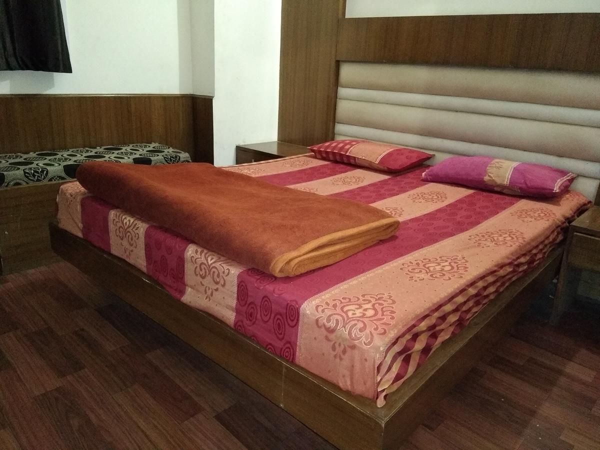 ניו דלהי Silver Palace Hotel מראה חיצוני תמונה