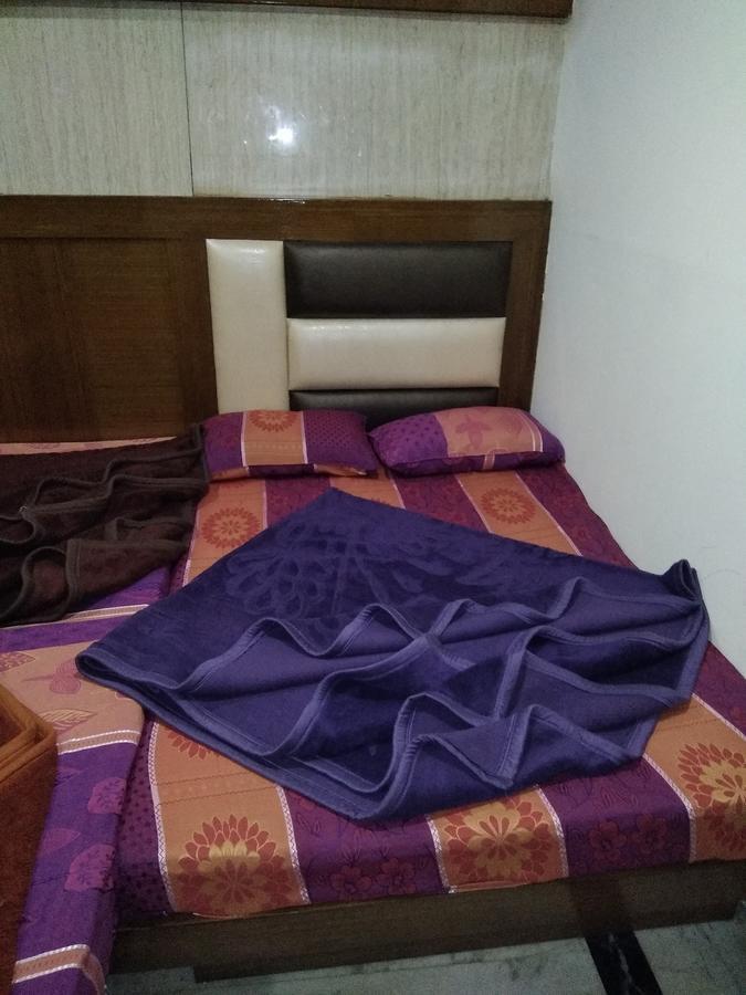 ניו דלהי Silver Palace Hotel מראה חיצוני תמונה