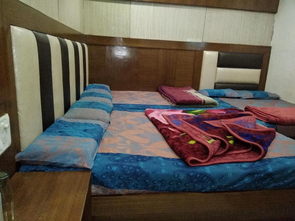 ניו דלהי Silver Palace Hotel מראה חיצוני תמונה